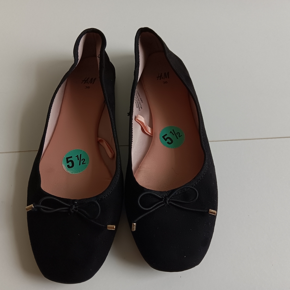 H&M Black Ballet Flats